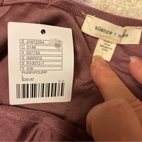 UO Silence & Noise purple Tank/Camisole top - large NWT - Picture 3 of 6